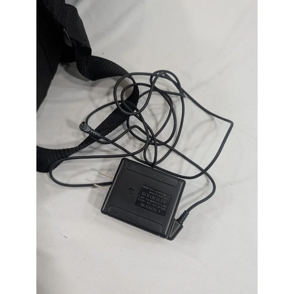 Untested JVC GR-SXM527U Compact SVHS-C Video Camcorder  Batteries‎ Charger